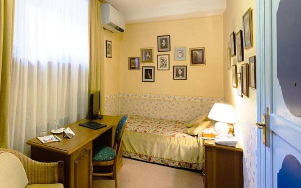 Shakespeare Boutique Отель